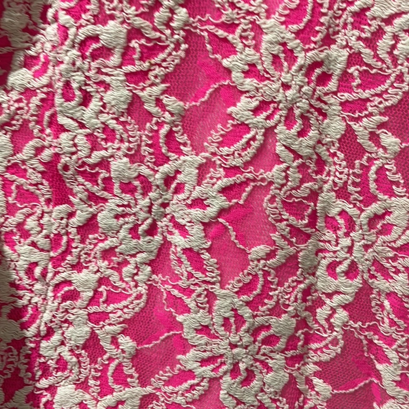 Pippa & Julie 6 Hot Bright Pink Nude Lace Short Sleeve A Line Dress W/Flower Euc — image 8 of 8